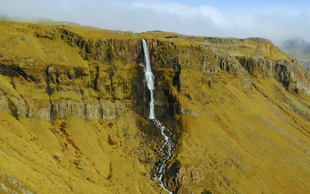 VIDEO Bird’s Eye View Transitions in ICELAND